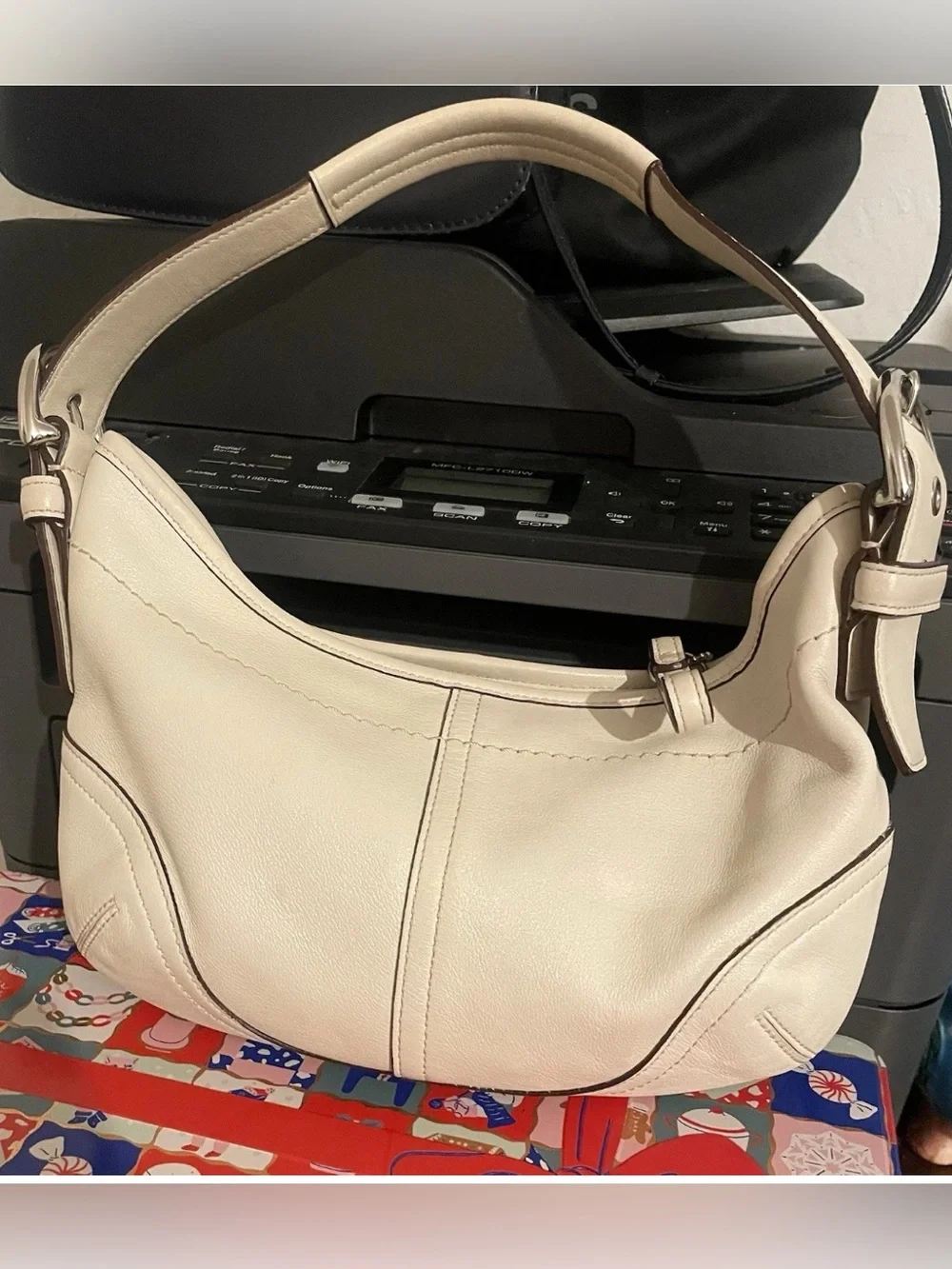 Coach Mini Soho Hobo ivory Cream Leather Shoulder Bag Y2K Vintage, 9541